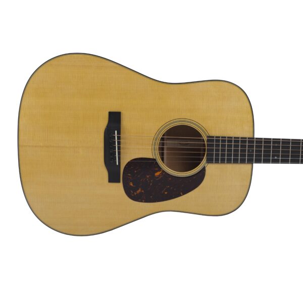 MARTIN GUITARS D-18-2