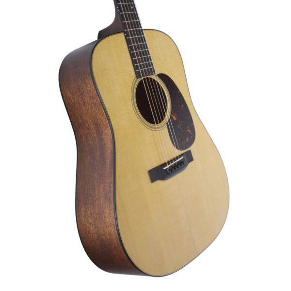 MARTIN GUITARS D-18-4