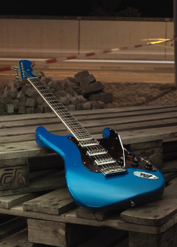 UBERMEISTER S. Blue Metallic Aged Custom Shop-4