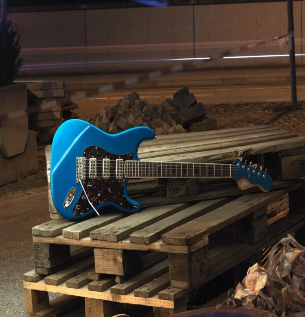 UBERMEISTER S. Blue Metallic Aged Custom Shop-5