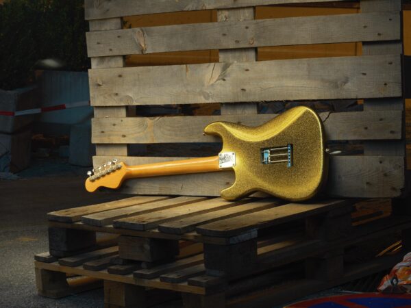 UBERMEISTER S. Gold Flitter Custom Shop-5