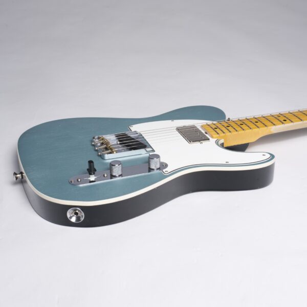 FENDER Postmodern Tele Journeyman Relic Closet Classic Aged Firemist Silver-4