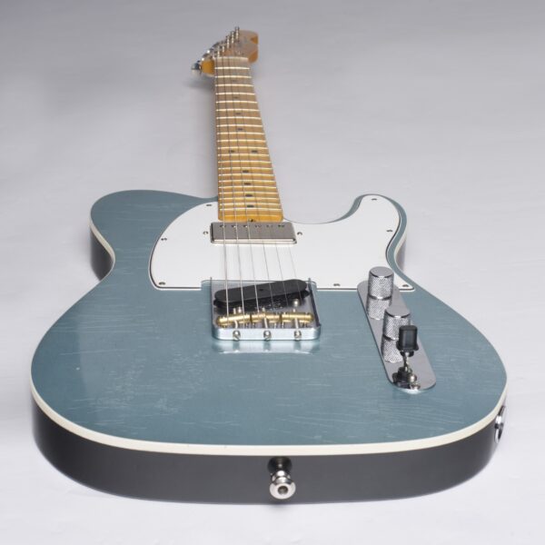 FENDER Postmodern Tele Journeyman Relic Closet Classic Aged Firemist Silver-6