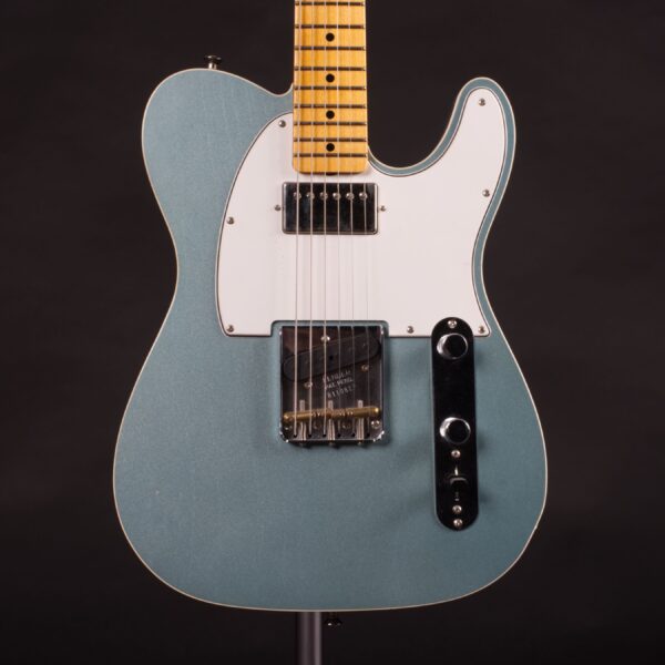 FENDER Postmodern Tele Journeyman Relic Closet Classic Aged Firemist Silver-12