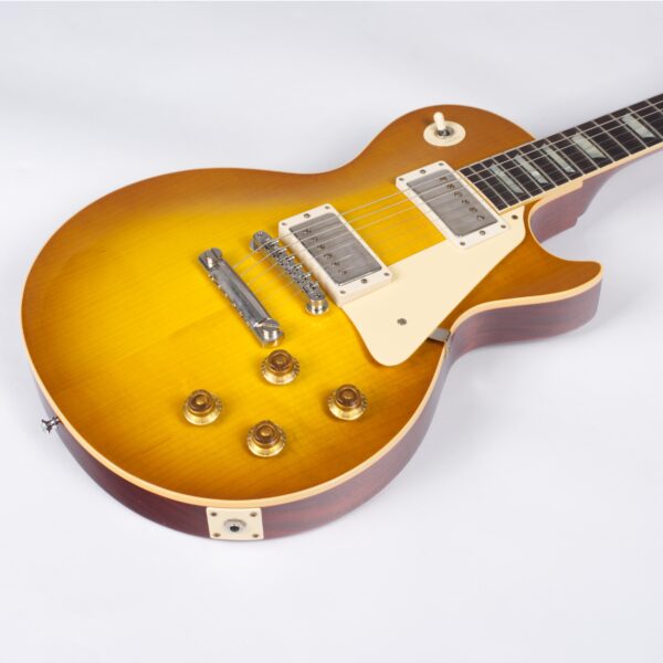 GIBSON 1958 Les Paul Standard Reissue VOS Lemon Burst-4